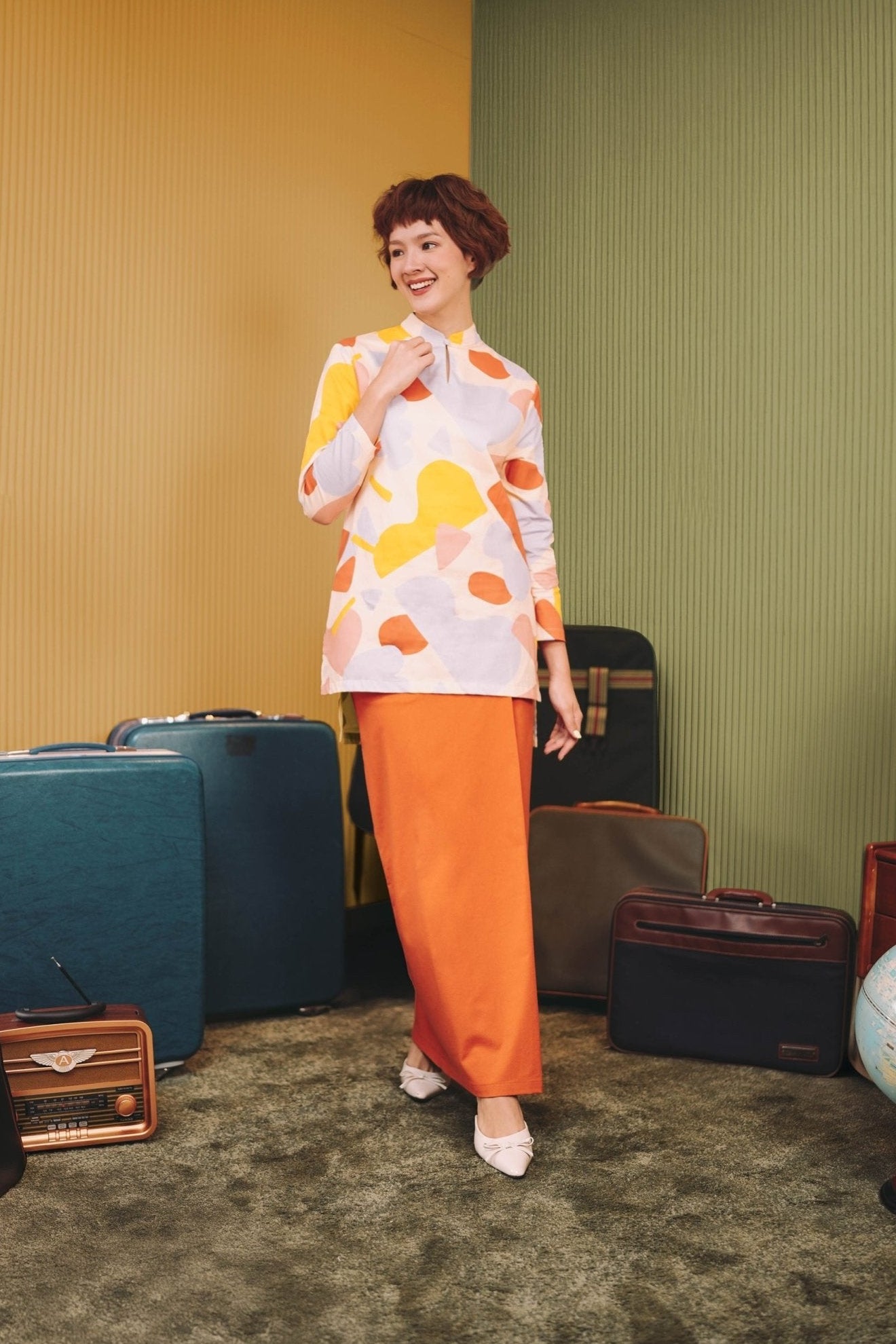 The Early Check - in Collection Women Mandarin Collar Kurung Top in Playroom Print - Umbi