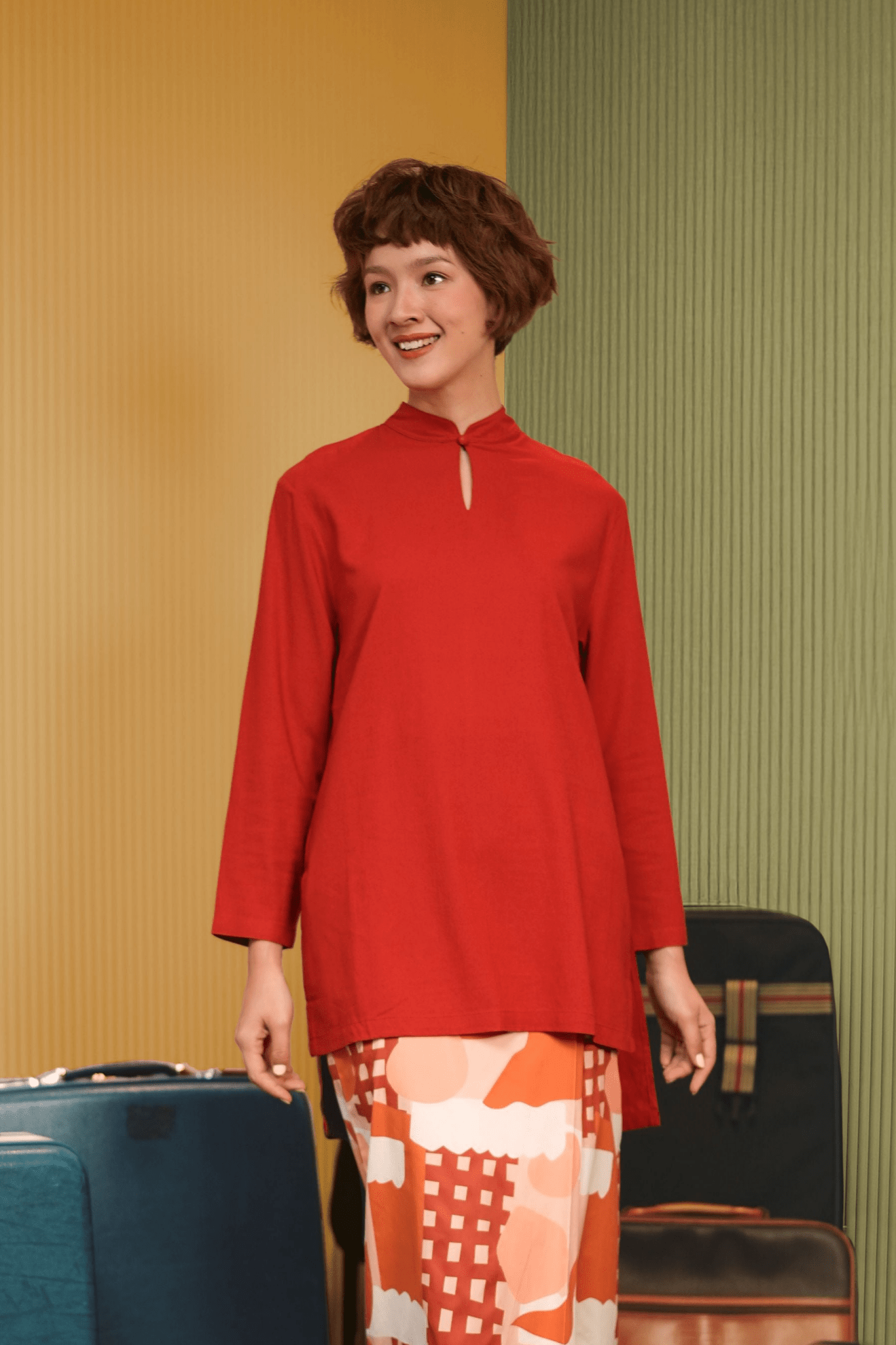 The Early Check - in Collection Women Mandarin Collar Kurung Top in Terracotta - Umbi