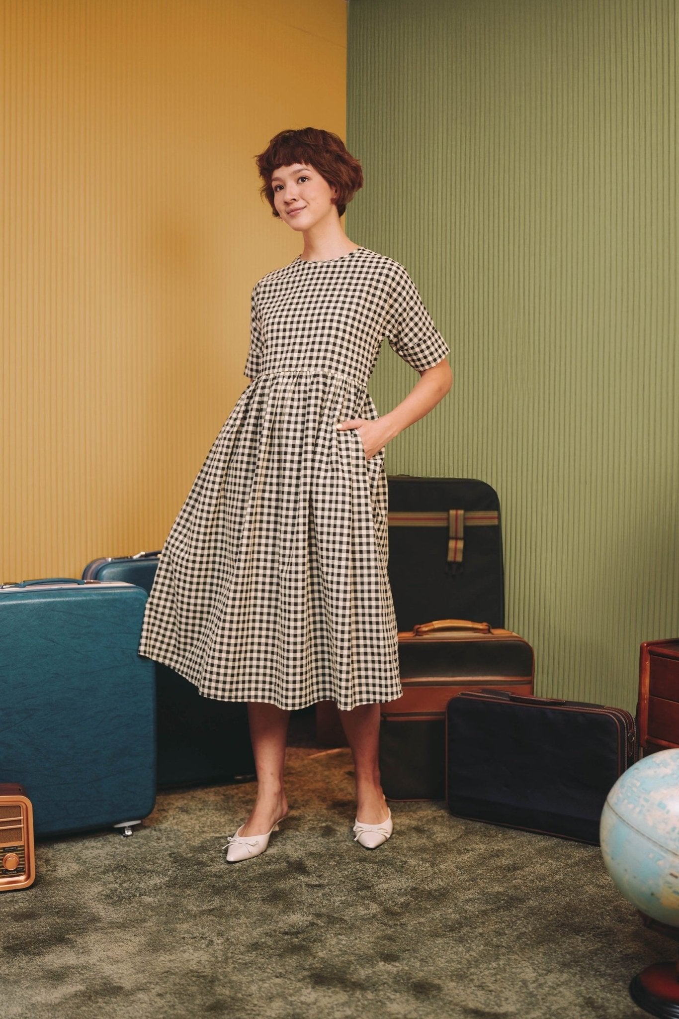 The Early Check - in Collection Women Short Sleeve Midi Flare Dress in Checked Black - Umbi