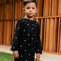 The Embun Collection Boy Kurta in Black Pelita Print - Umbi