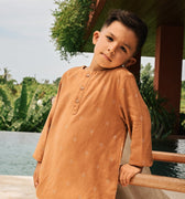 The Embun Collection Boy Kurta in Brown Diamond Print - Umbi