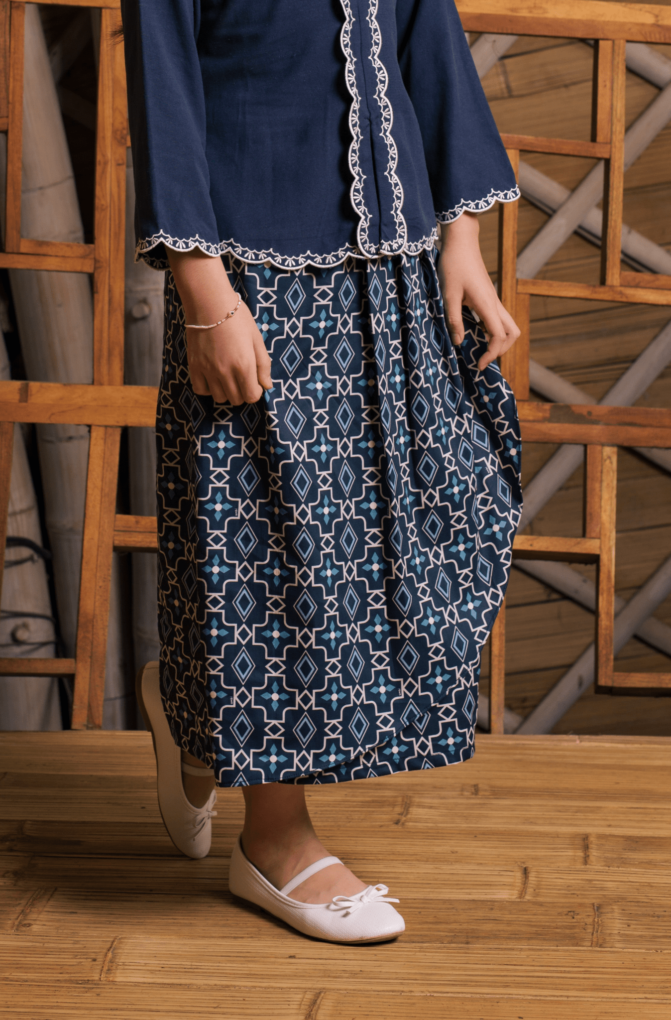 The Embun Collection Girl Instant Pareo Skirt in Blue Gemilang Print - Umbi