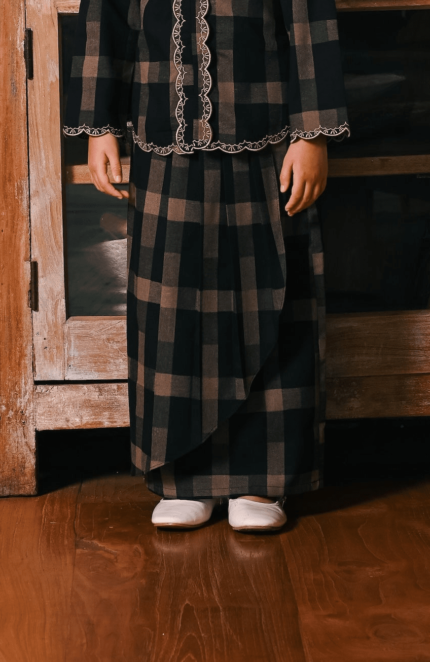 The Embun Collection Girl Instant Pareo Skirt in Checked Brown - Umbi