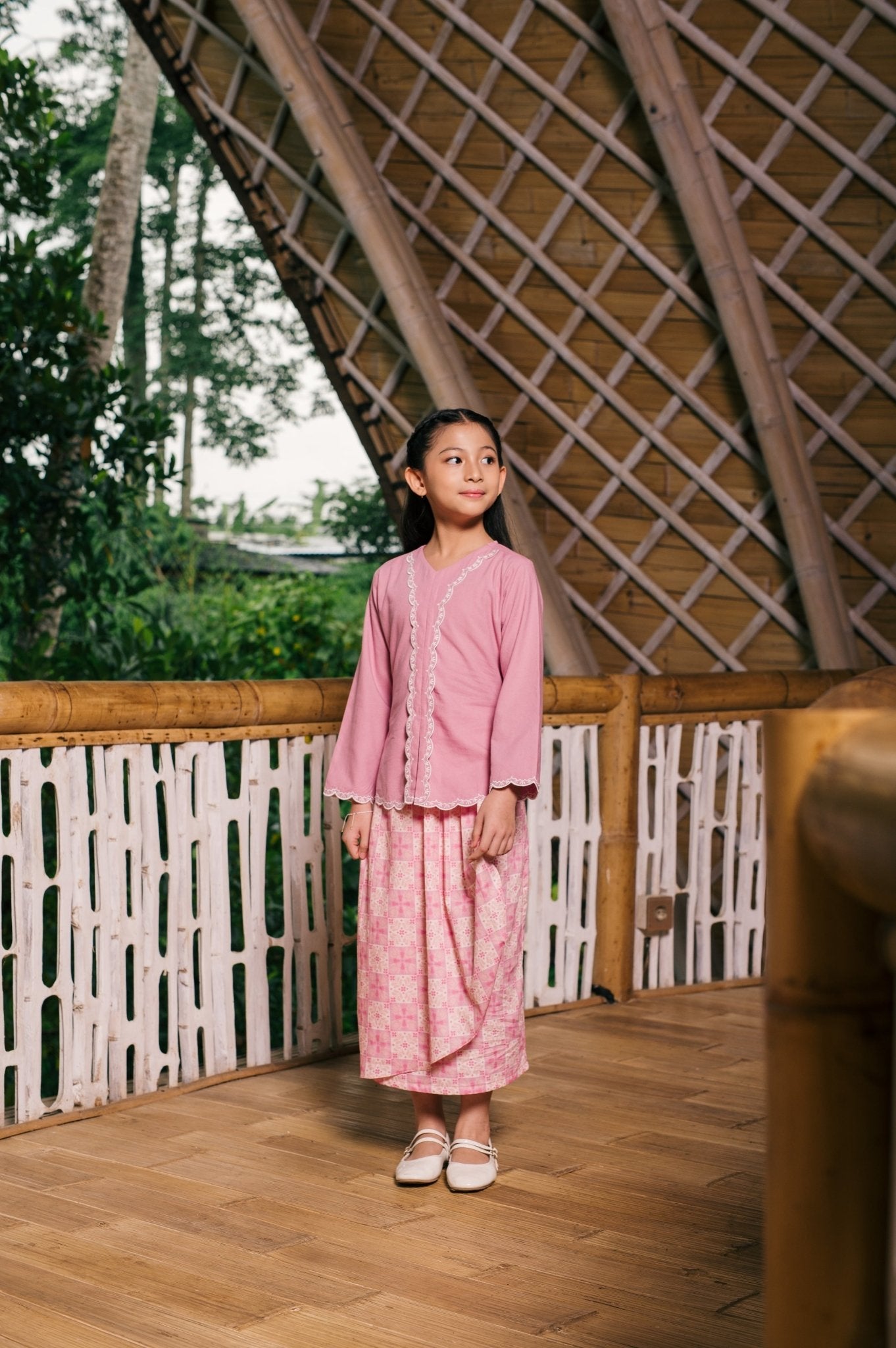 The Embun Collection Girl Instant Pareo Skirt in Mawar Print - Umbi