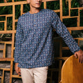 The Embun Collection Men Kurta in Blue Gemilang Print - Umbi