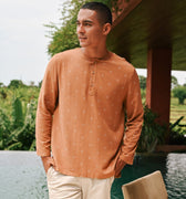 The Embun Collection Men Kurta in Brown Diamond Print - Umbi