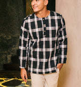 The Embun Collection Men Kurta in Checked Black - Umbi