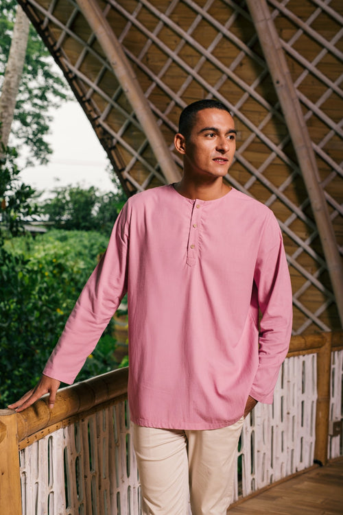 The Embun Collection Men Kurta in Lavender Pink