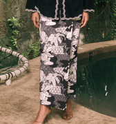 The Embun Collection Women Classic Skirt in Black & White Banjaran Print - Umbi