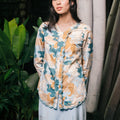 The Embun Collection Women Embroidered Kebaya Top in Blue & Olive Banjaran Print - Umbi