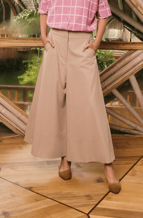 The Embun Collection Women Flare Cut Pants Brown