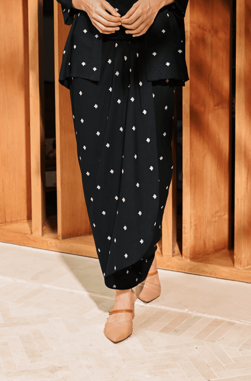 The Embun Collection Women Wrap Skirt in Black Pelita Print