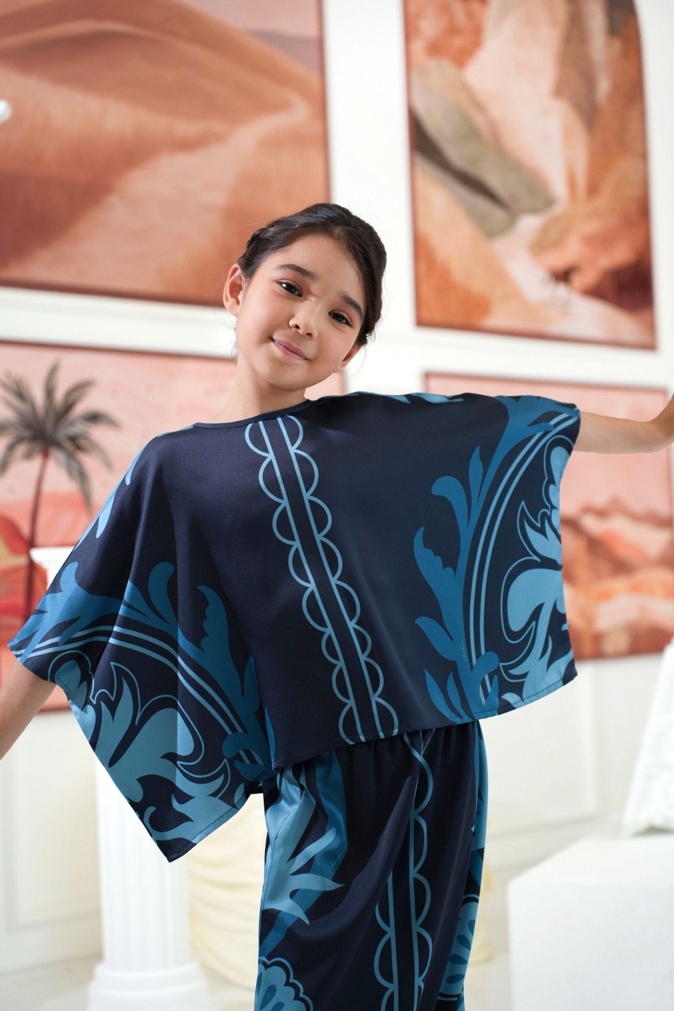 The Galleria Collection Pt.1 Girl Saloma Set In Navy Blue Forest Print - Umbi