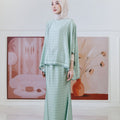 The Galleria Collection Pt.1 Women Saloma Set In Mint Green Crystal Print - Umbi