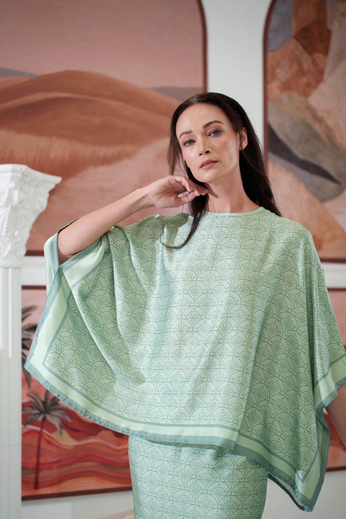 The Galleria Collection Pt.1 Women Saloma Set In Mint Green Crystal Print - Umbi