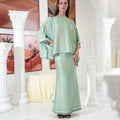 The Galleria Collection Pt.1 Women Saloma Set In Mint Green Crystal Print - Umbi