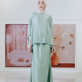 The Galleria Collection Pt.1 Women Saloma Set In Mint Green Crystal Print - Umbi