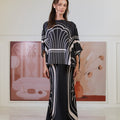 The Galleria Collection Women Saloma Set In Black Athens Print - Umbi