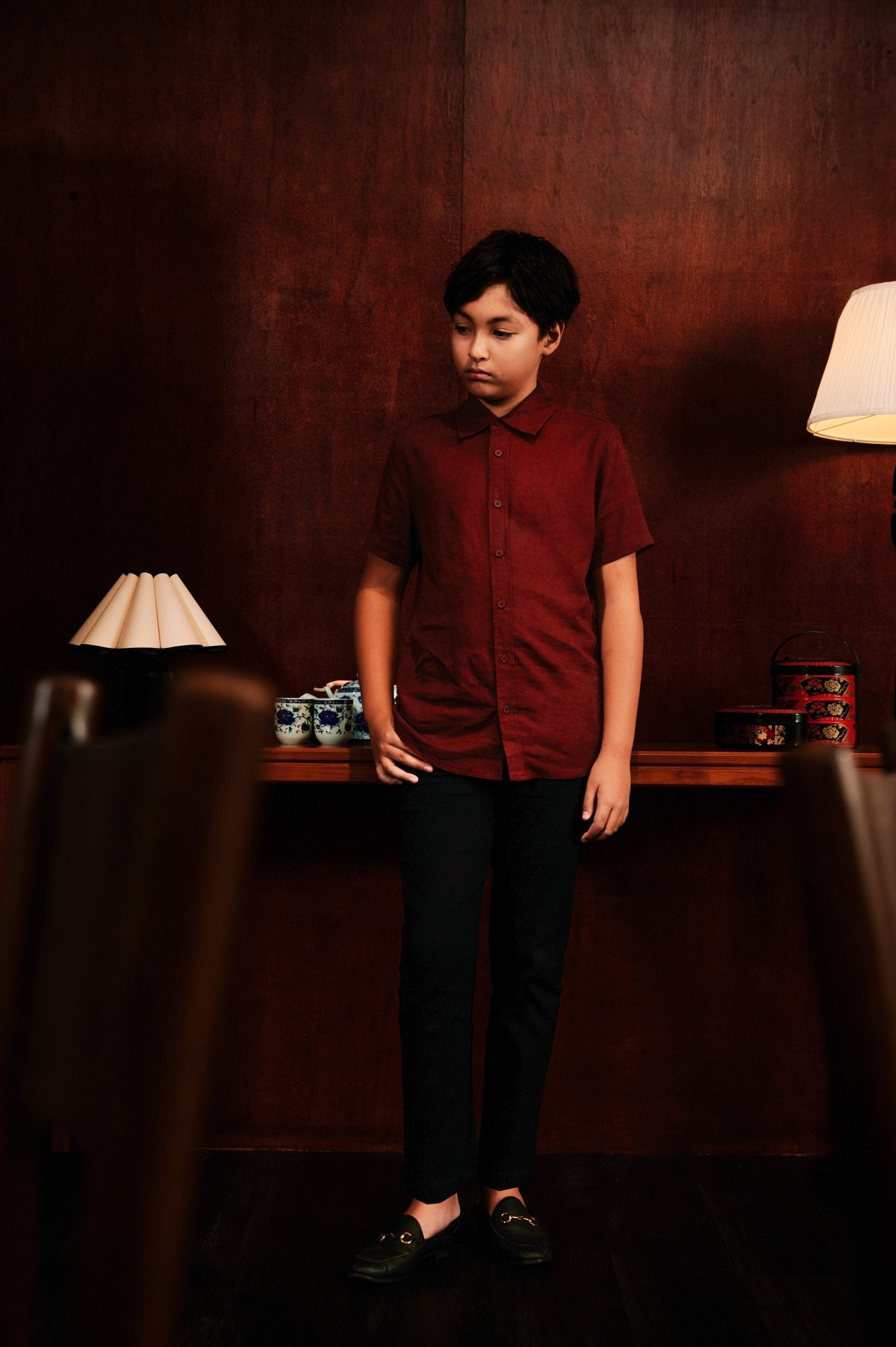 The Huā Collection Boy Holiday Shirt in Maroon - Umbi