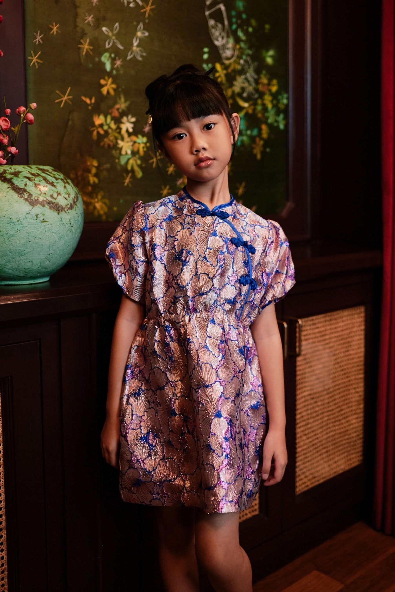 The Huā Collection Girl Puff Sleeves Cheongsam in 蕊 Blossom Jacquard Violet - Umbi