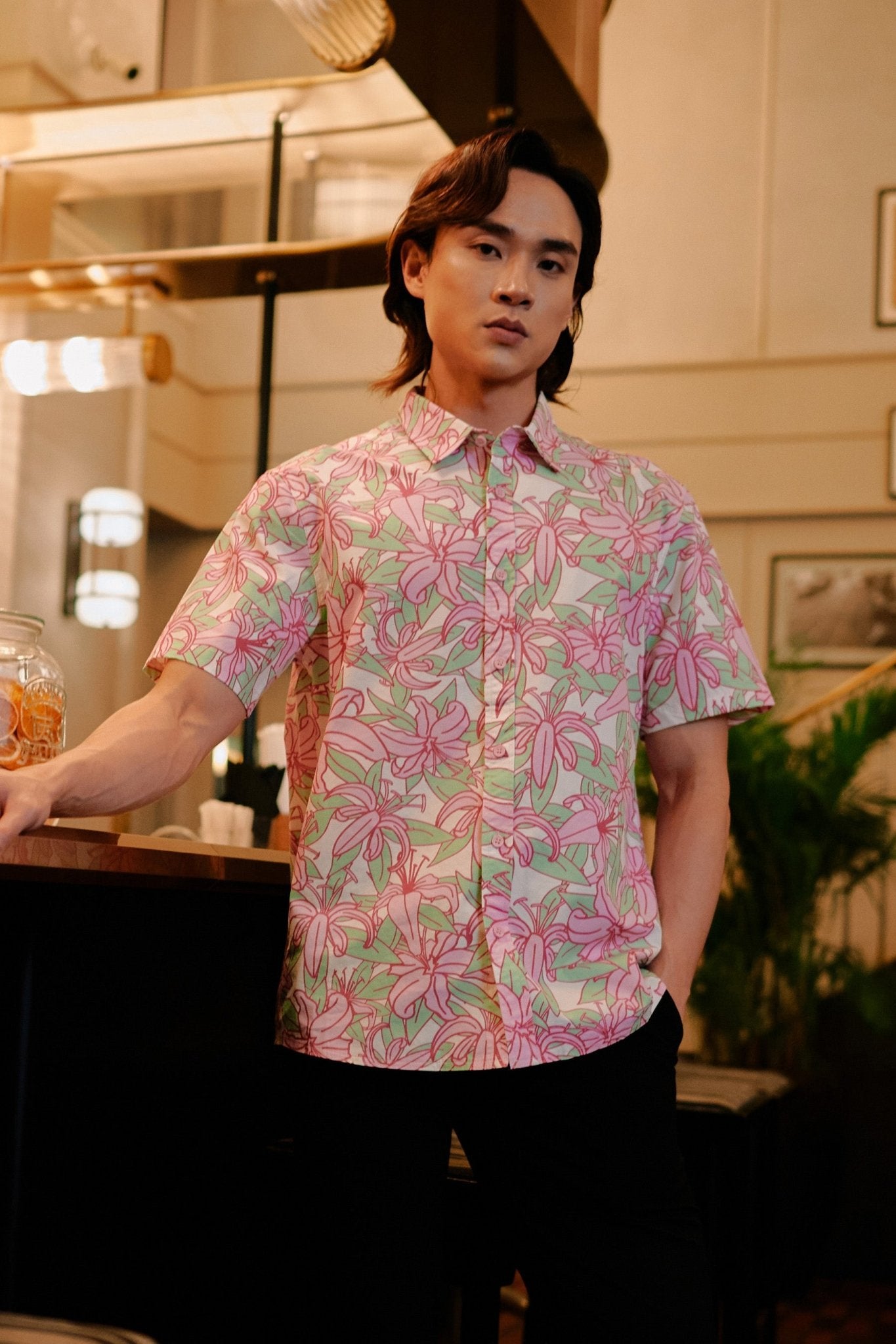 The Huā Collection Men Holiday Shirt in 熙 Luna Lily - Umbi