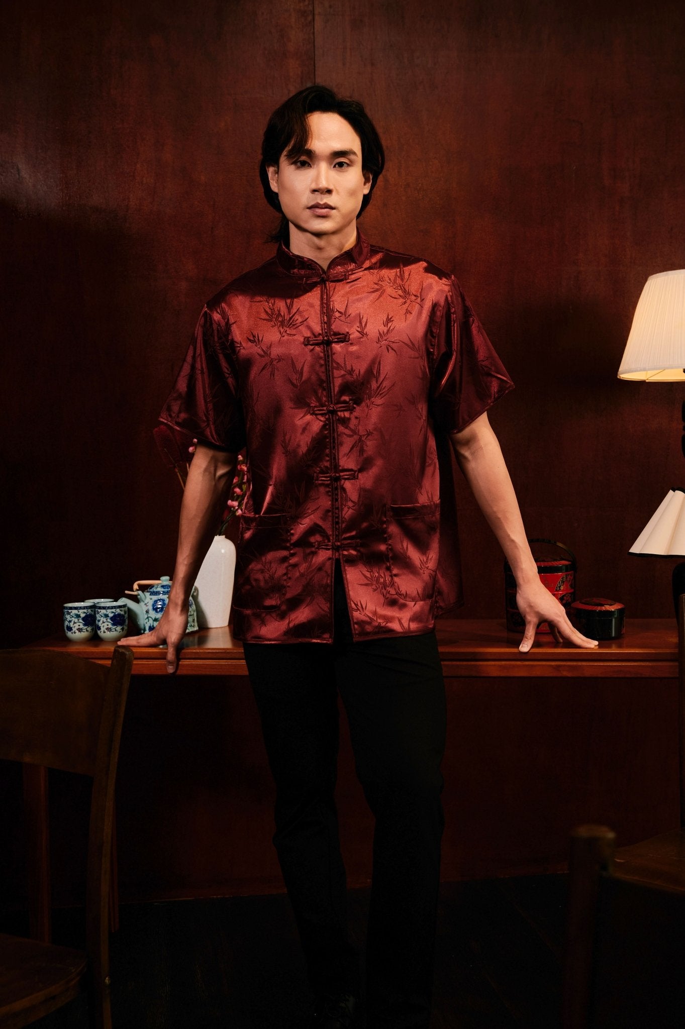 The Huā Collection Men Short Sleeves Samfu in 韵 Cadence Bamboo Maroon - Umbi