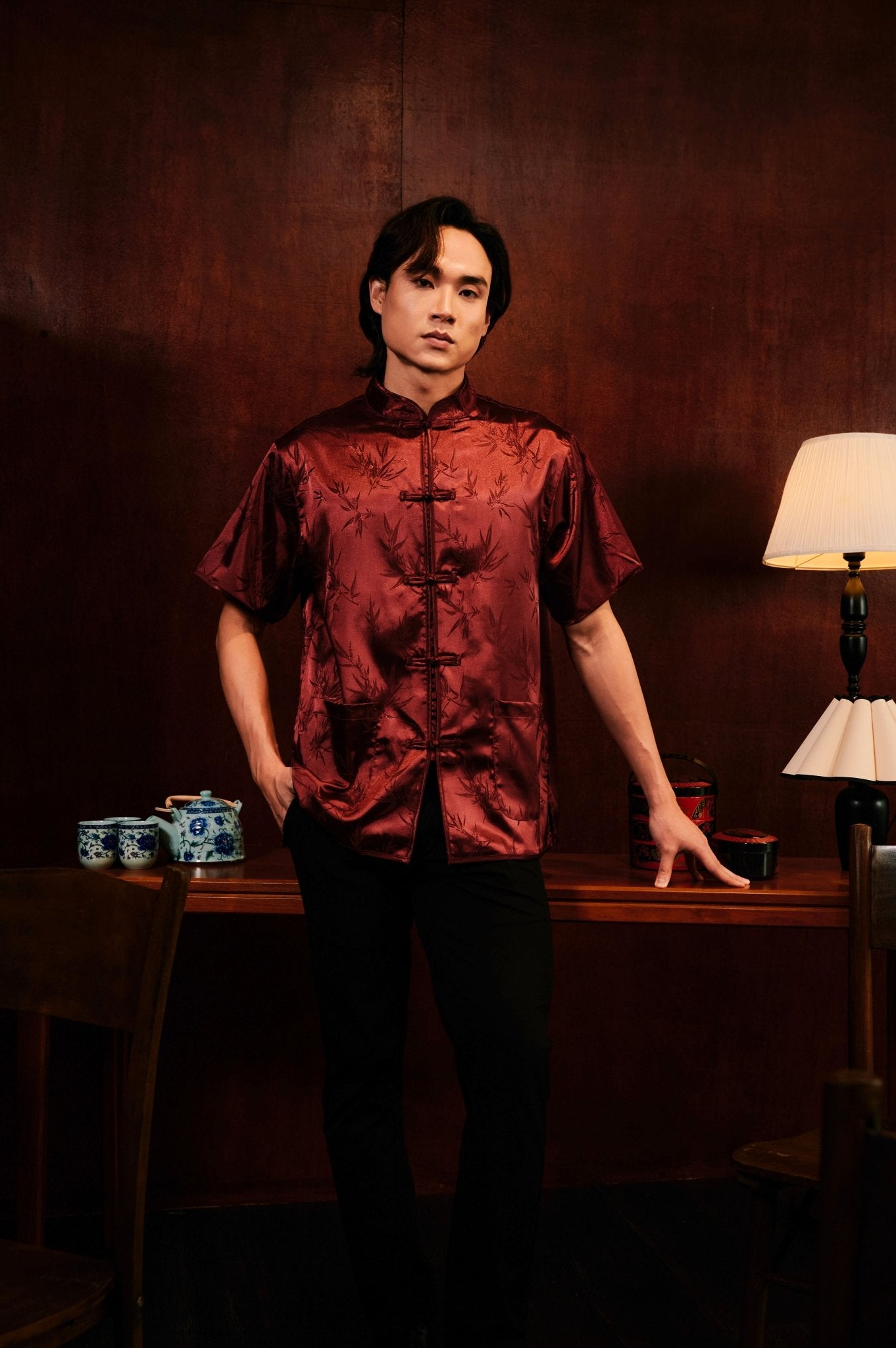The Huā Collection Men Short Sleeves Samfu in 韵 Cadence Bamboo Maroon - Umbi