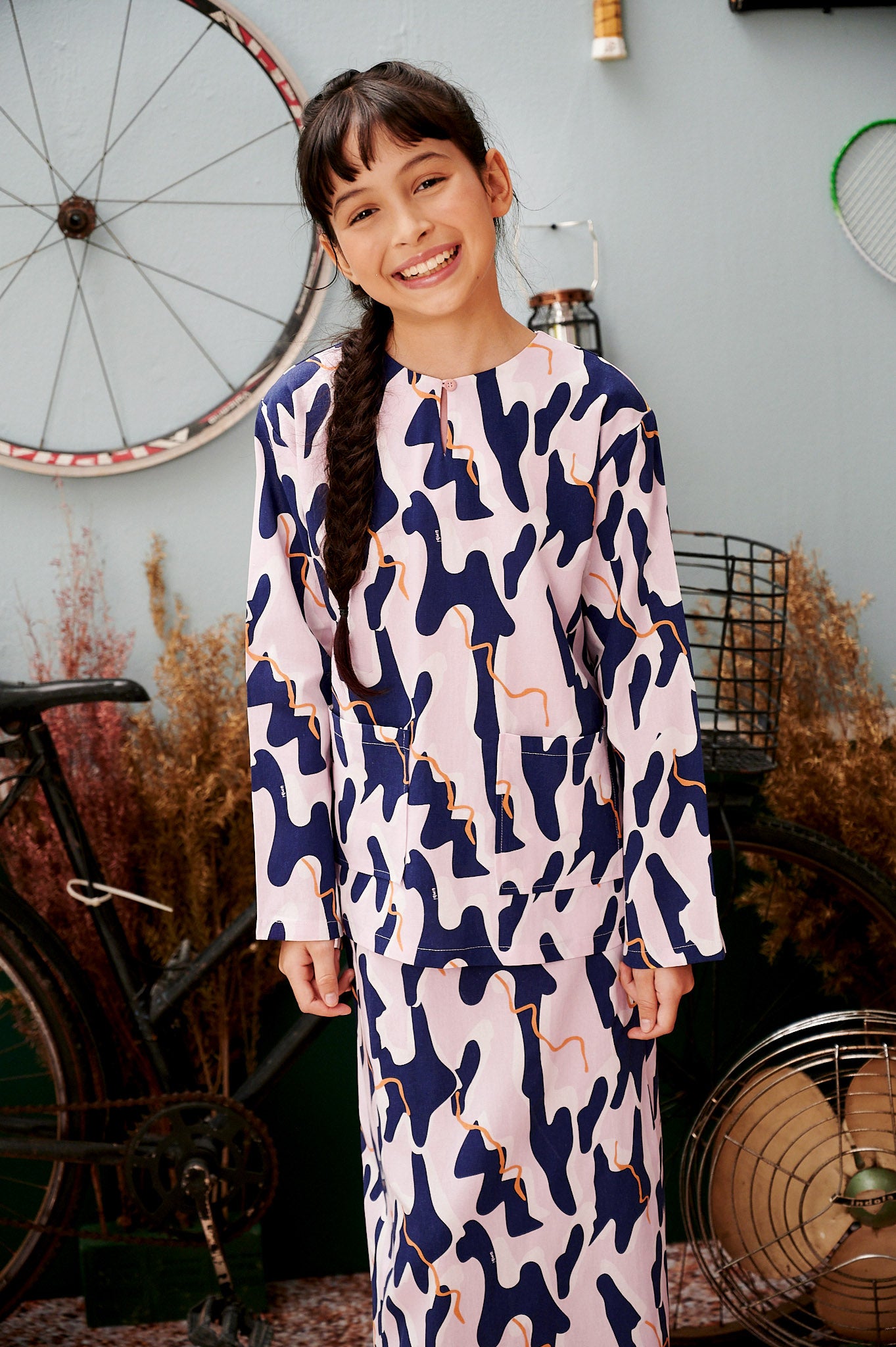 The Kenangan Raya Girl Kurung Top Marble Print