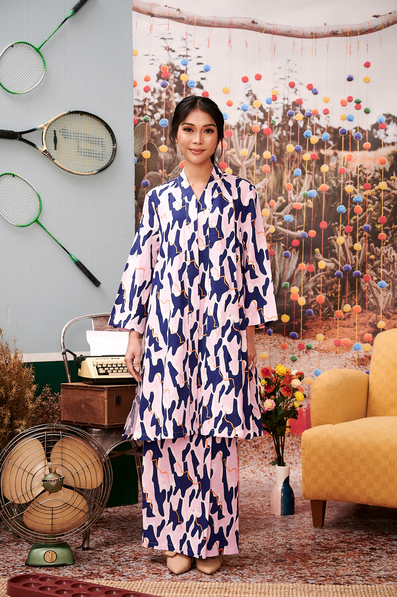 The Kenangan Raya Women Classic Skirt Marble Print