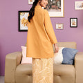 The Kenangan Raya Women Mandarin Collar Kurung Blouse Brown - Umbi