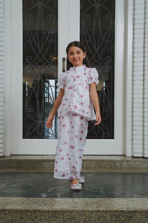 The Lumiere Collection Girl Valencia Kurung Set in Raspberry Pink Daisy Lace