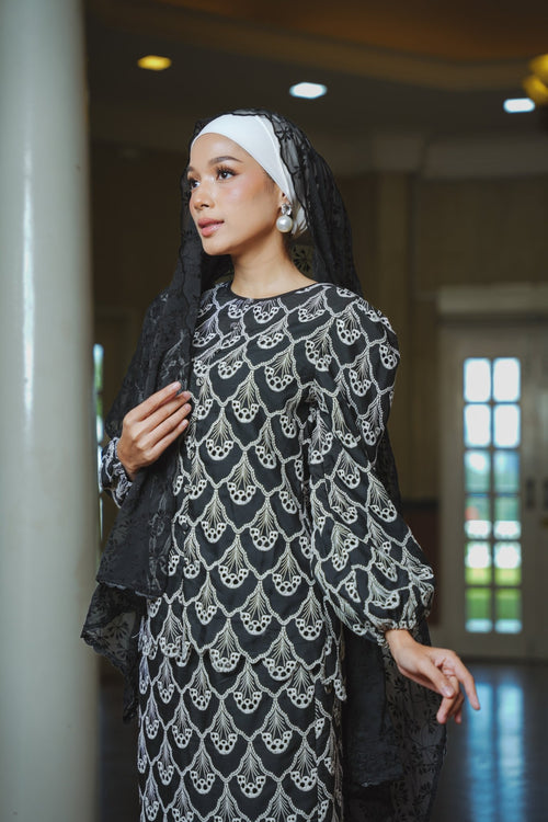 The Lumiere Collection Women Amelia Kurung Set in Black Teardrop Lace