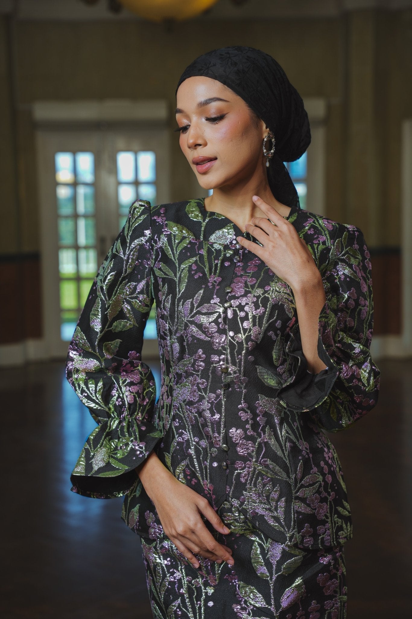 The Lumiere Collection Women Sofia Kurung Set in Brocade Jade Black - Umbi