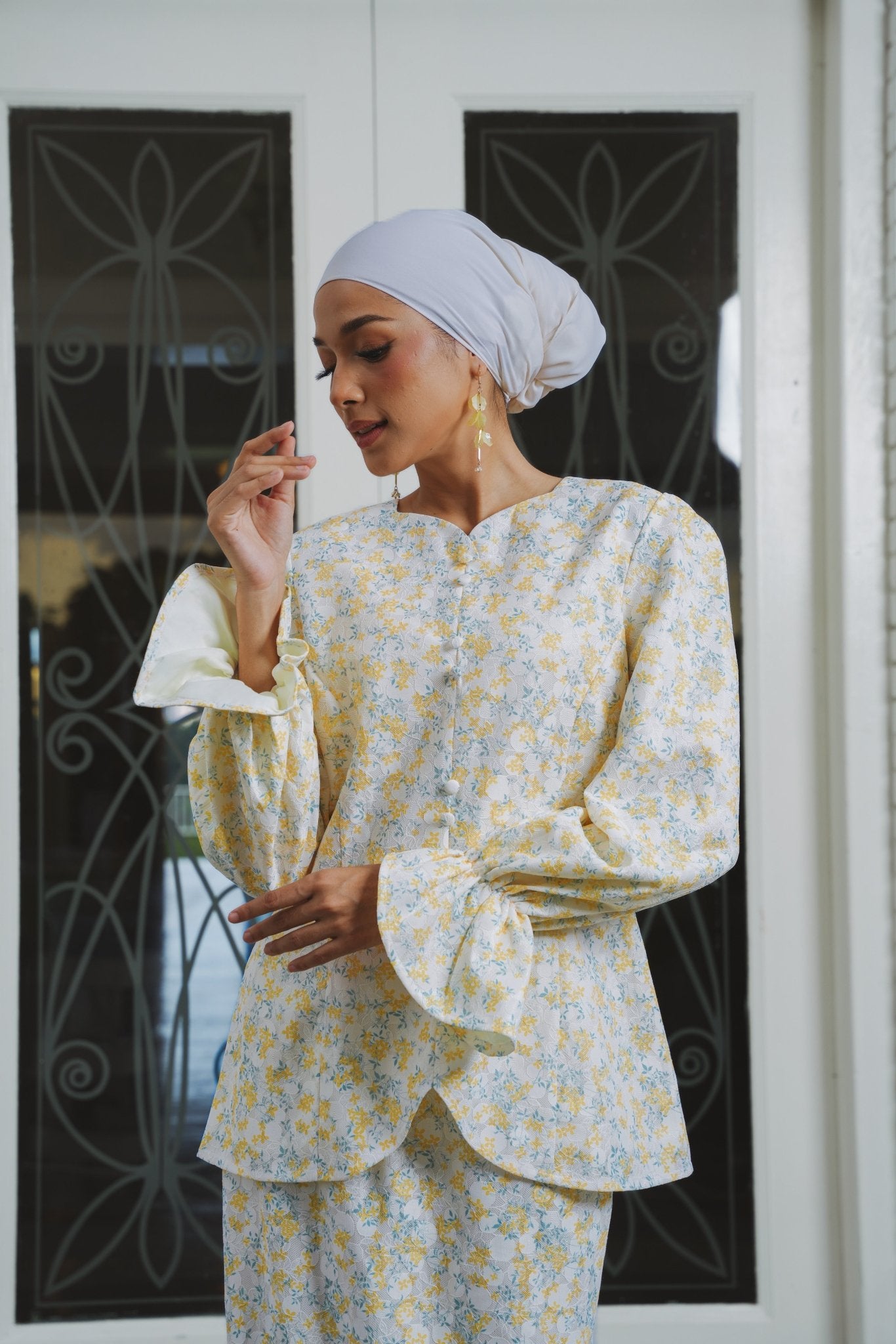 The Lumiere Collection Women Sofia Kurung Set in Chamomile Yellow Lace - Umbi