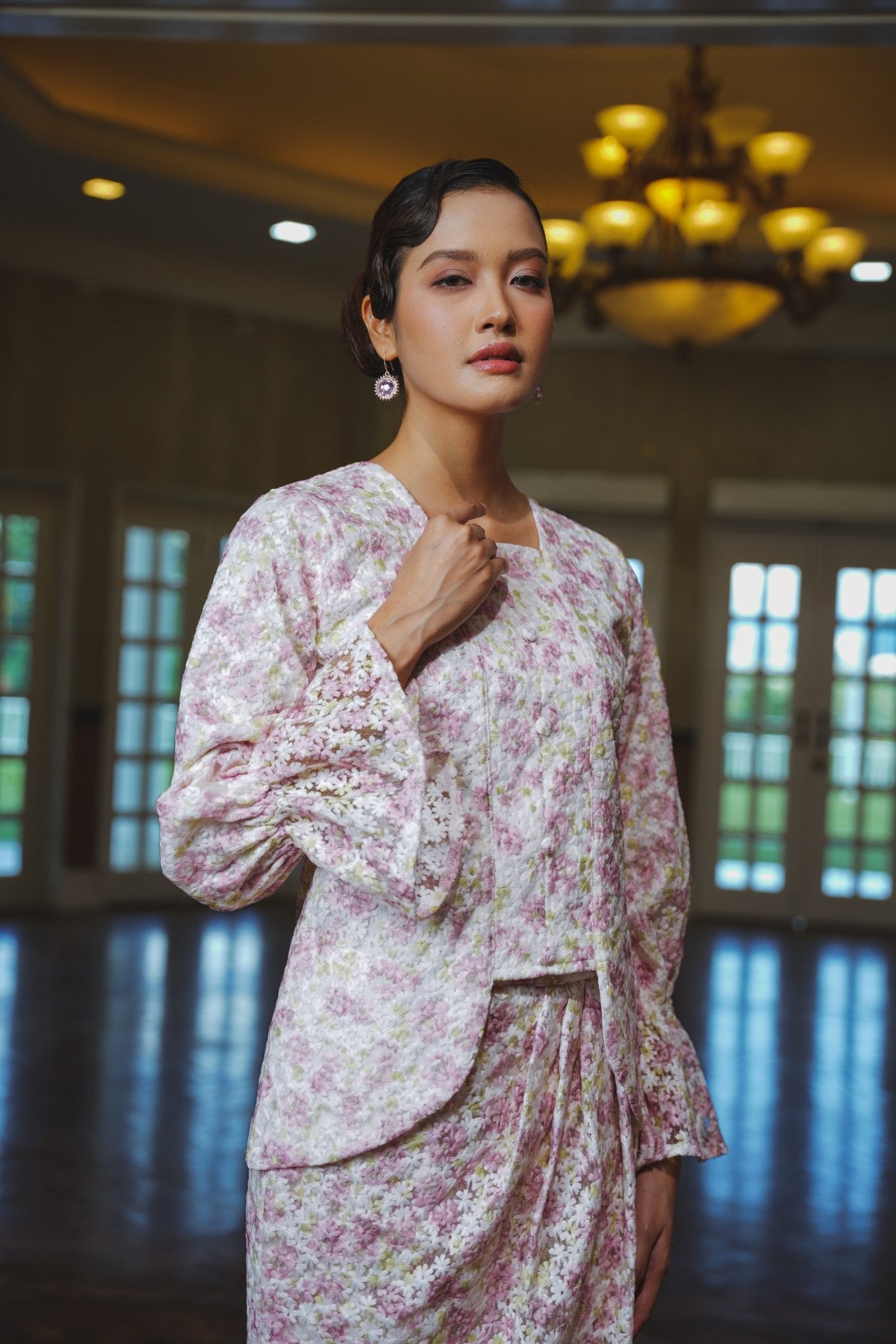 The Lumiere Collection Women Valencia Kebaya Set in Pink Garden Lace - Umbi