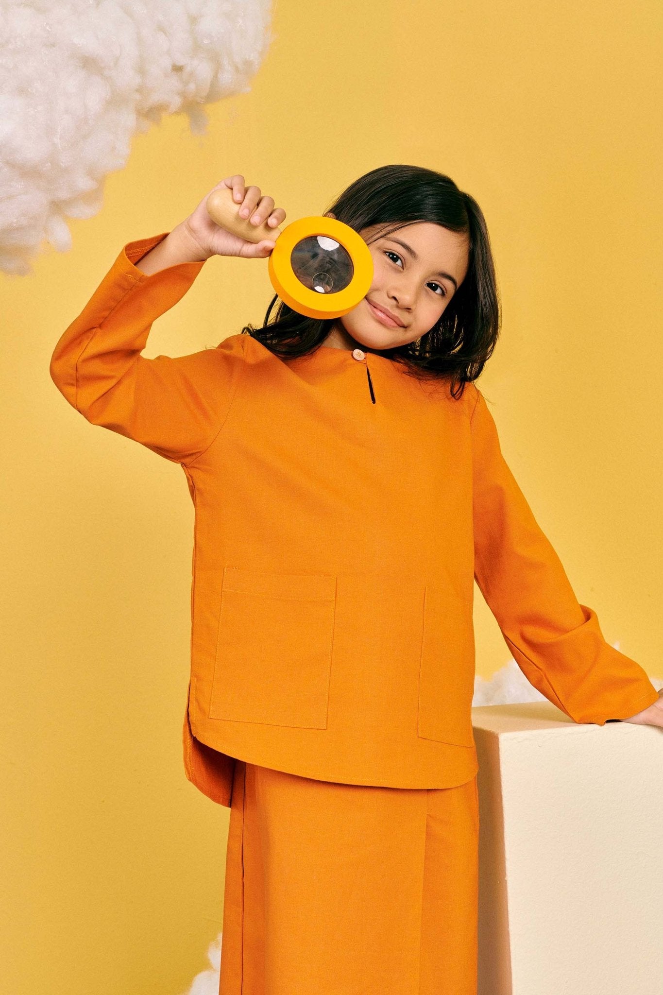 The Matahari Kurung Top Orange - Umbi