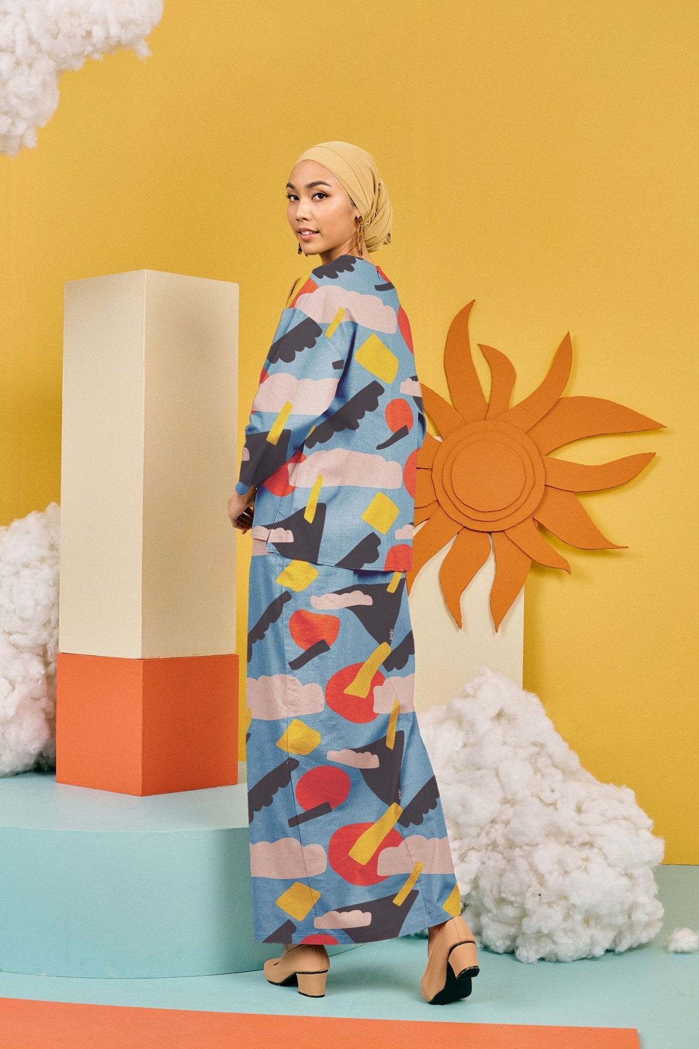 The Matahari Women Boxy Blouse Bumantara Print - Umbi