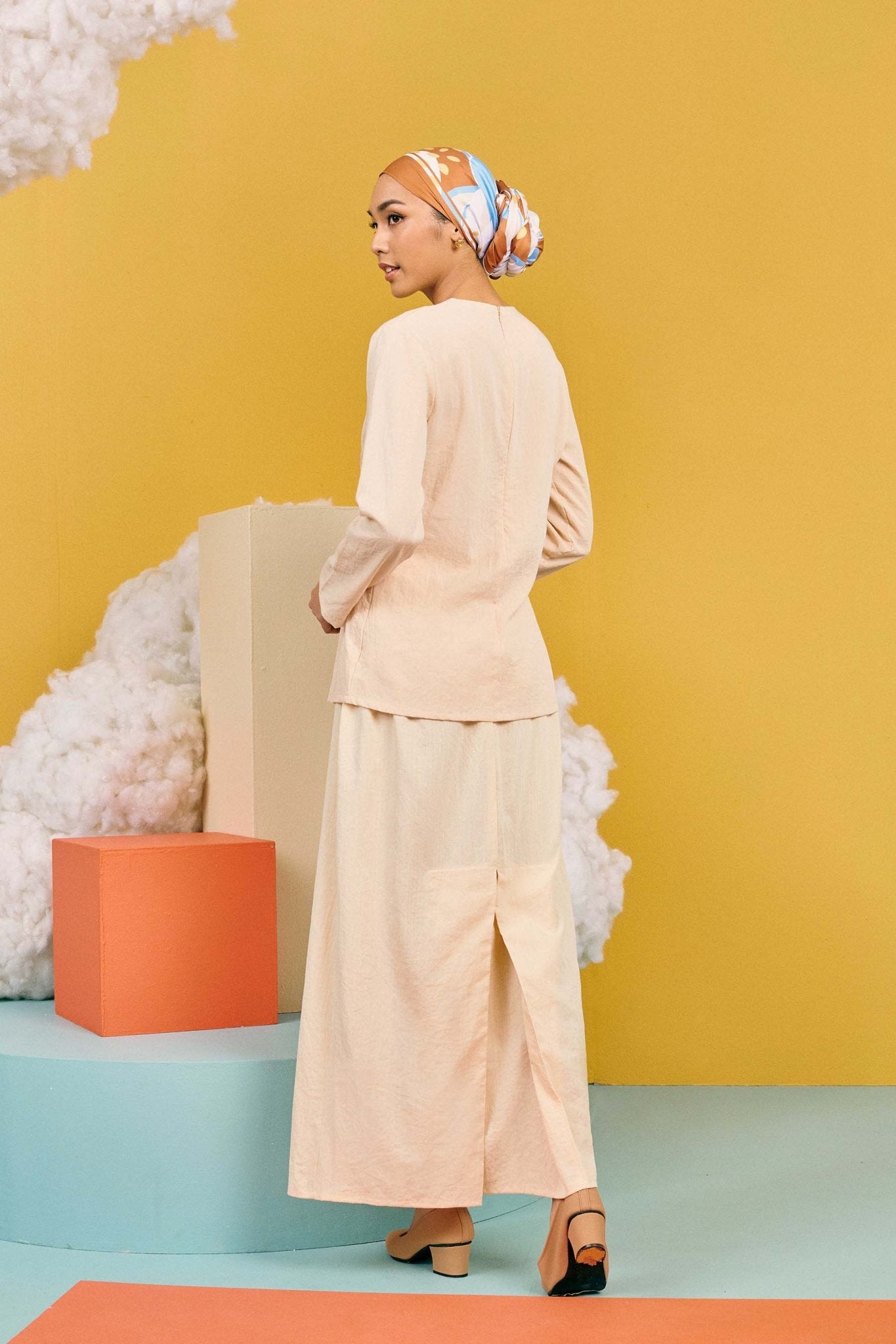 The Matahari Women Fitted Waist Blouse Beige - Umbi