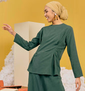 The Matahari Women Fitted Waist Blouse Emerald - Umbi