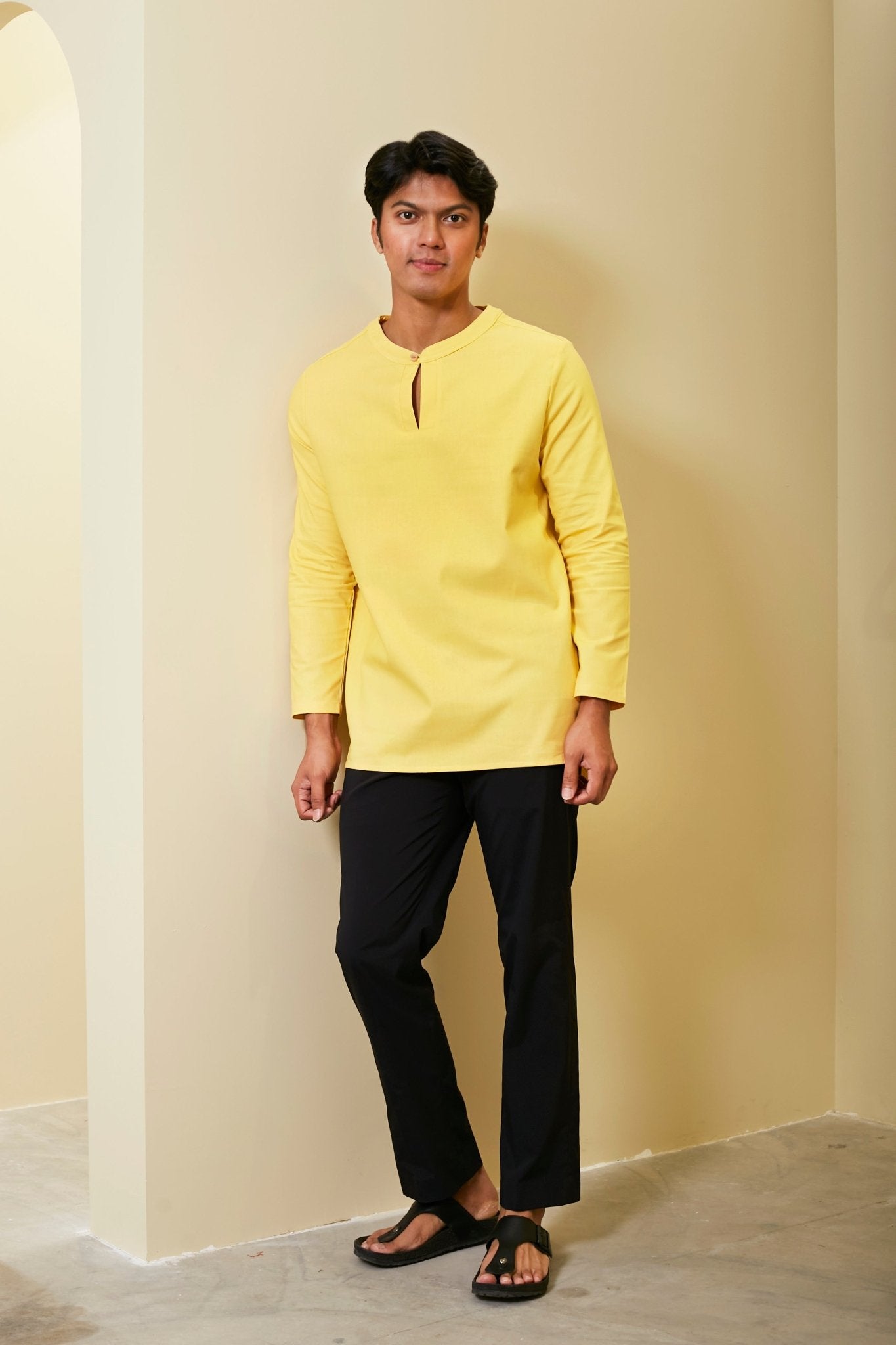 The Meriah Men Teluk Belanga Yellow - Umbi