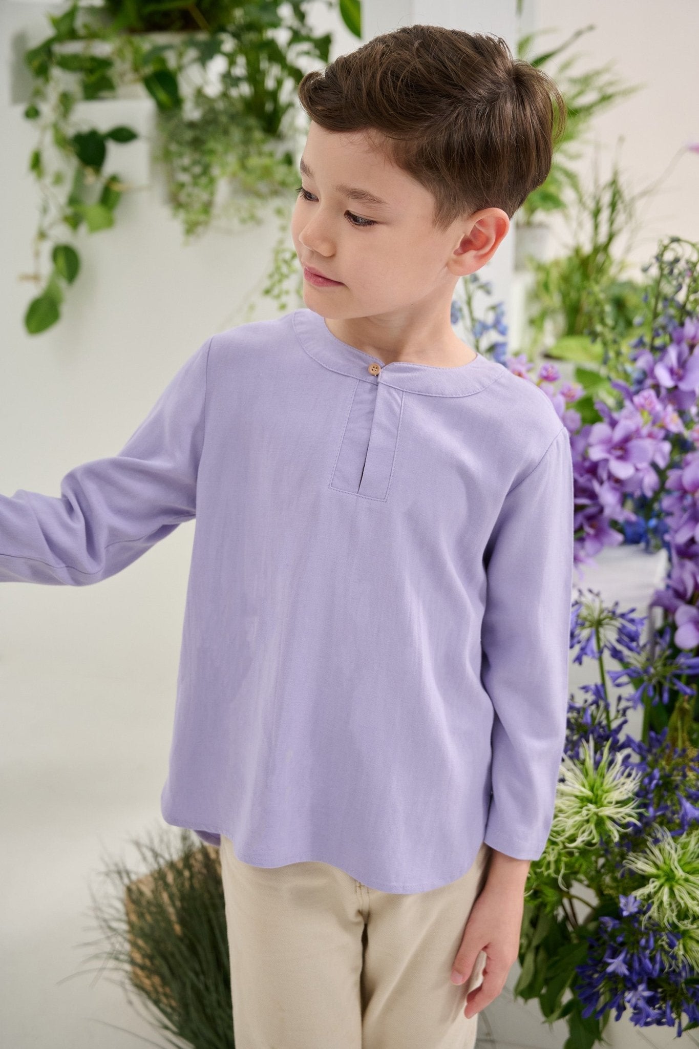The Musim Collection Boy Teluk Belanga Lilac - Umbi