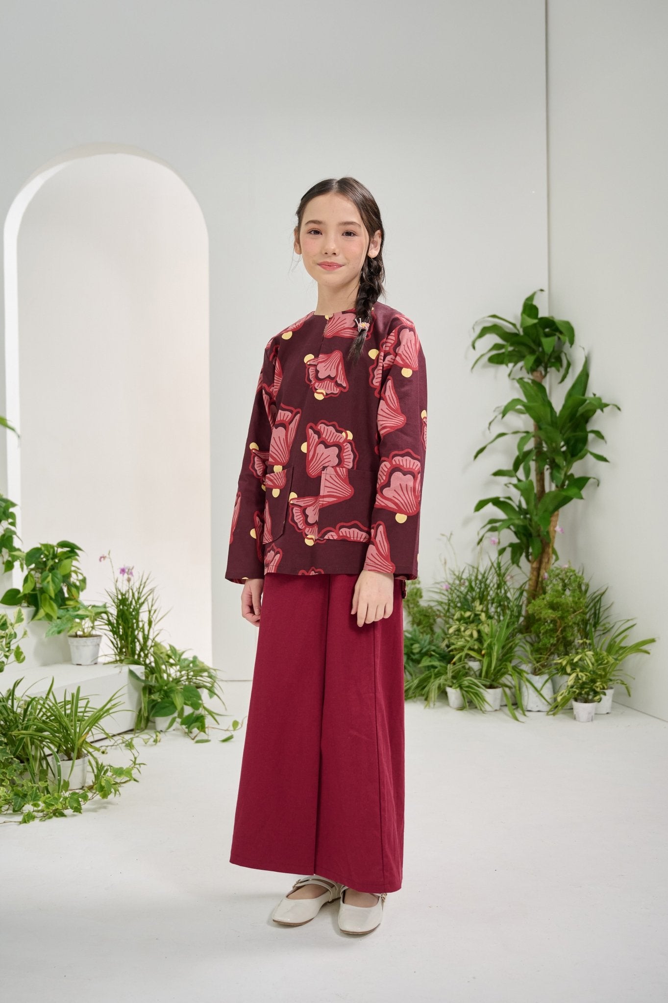 The Musim Collection Girl Classic Skirt Burgundy - Umbi