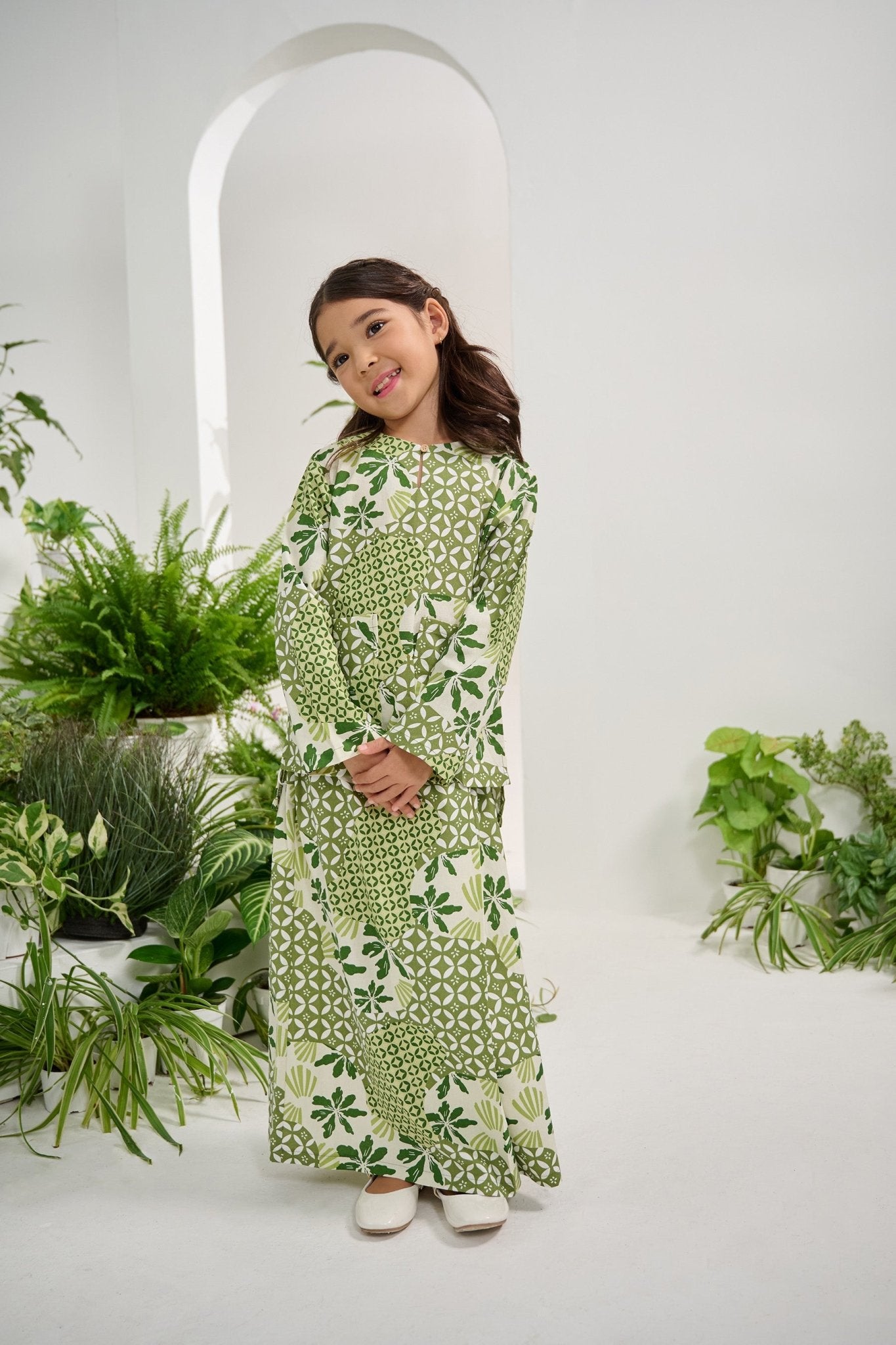 The Musim Collection Girl Kurung Top Borneo Print - Umbi