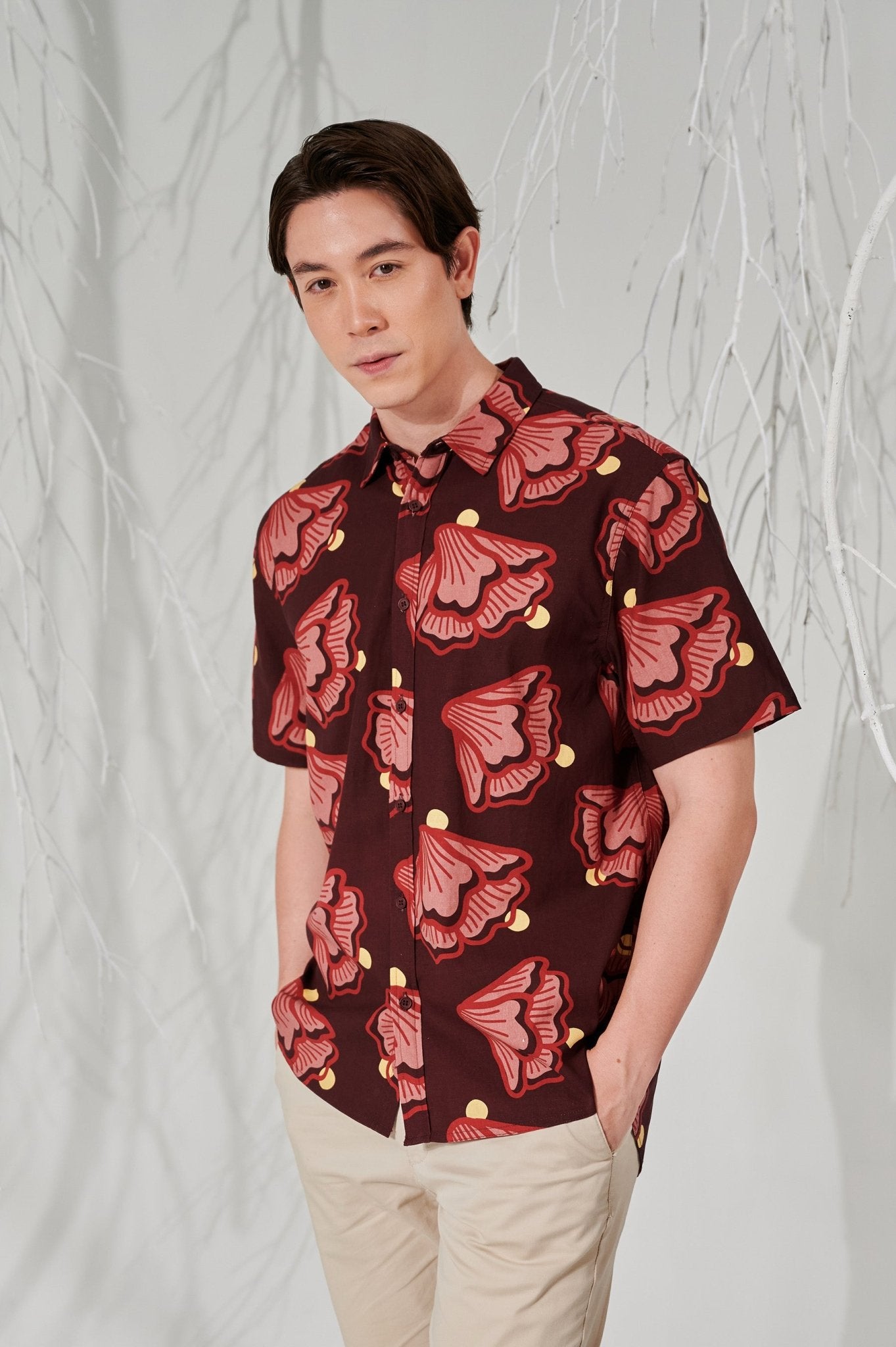The Musim Collection Men Holiday Shirt Autumn Print - Umbi