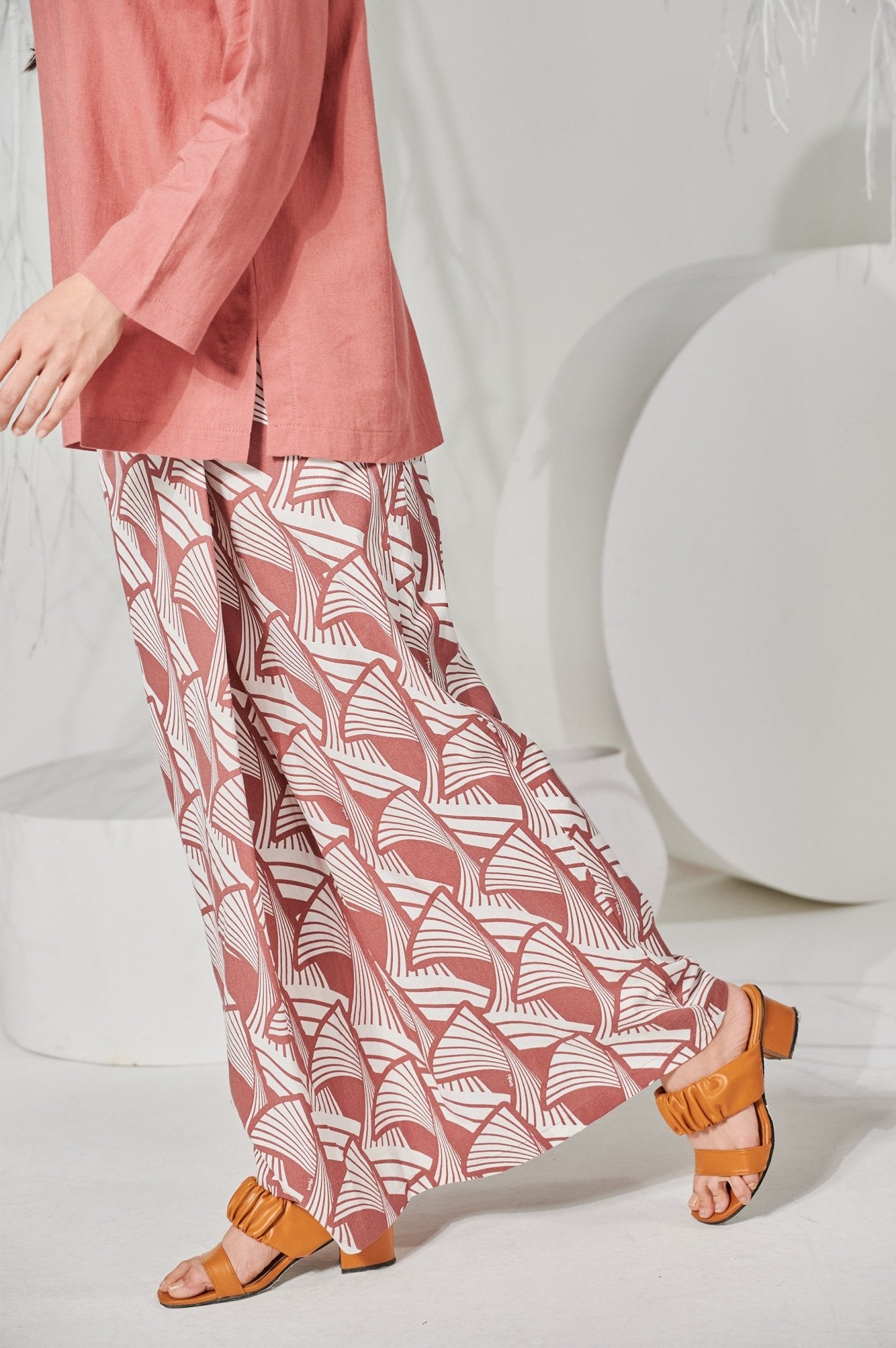 The Musim Collection Women Classic Skirt Harvest Print - Umbi