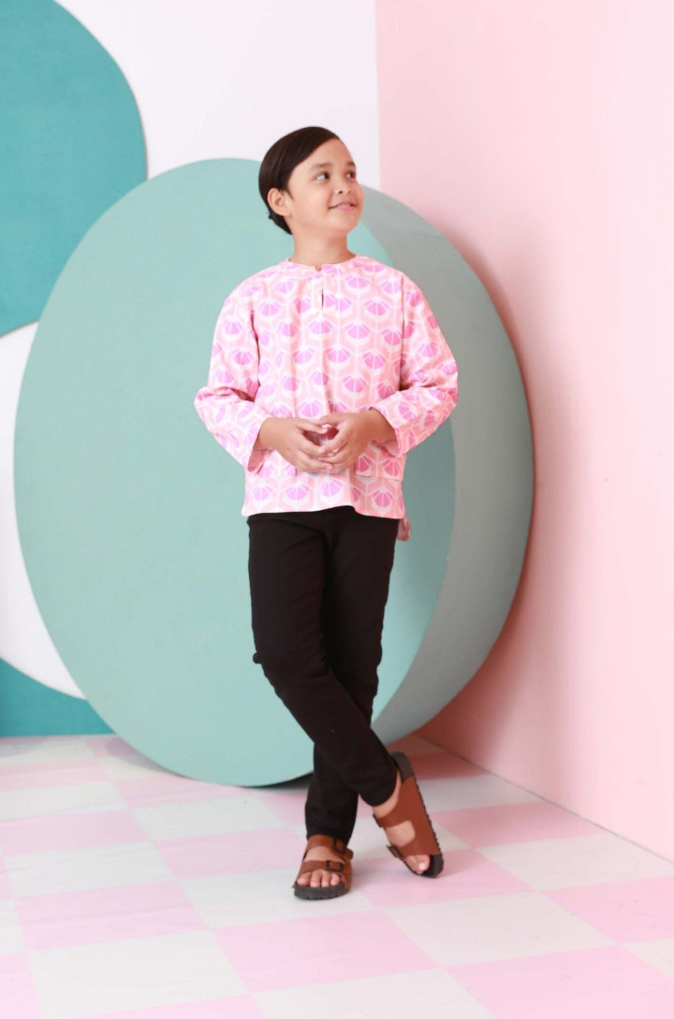 The Nikmat Collection Boy Teluk Belanga Top Cupcake Print - Umbi