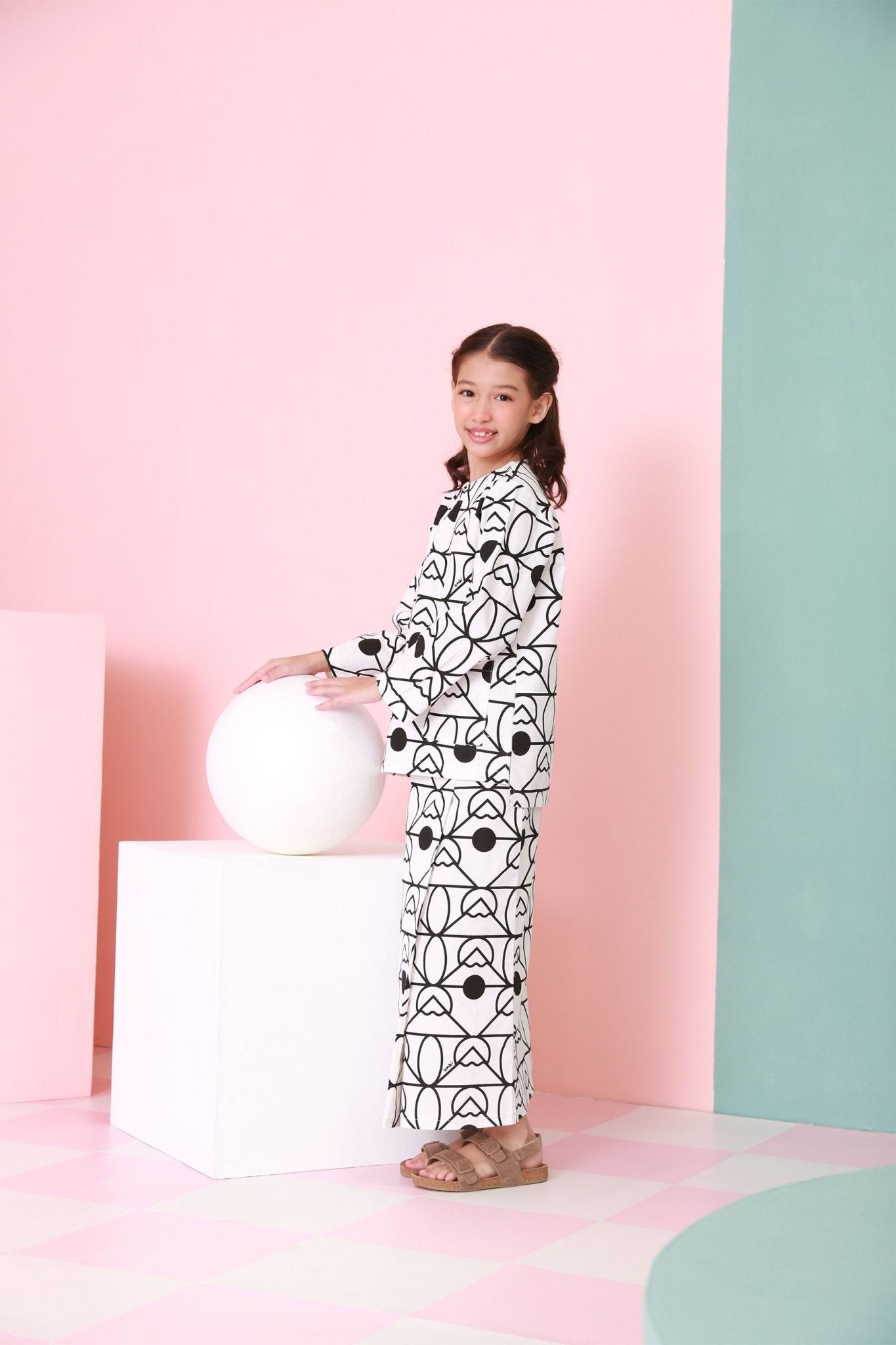 The Nikmat Collection Girl Classic Skirt Fuji Print - Umbi