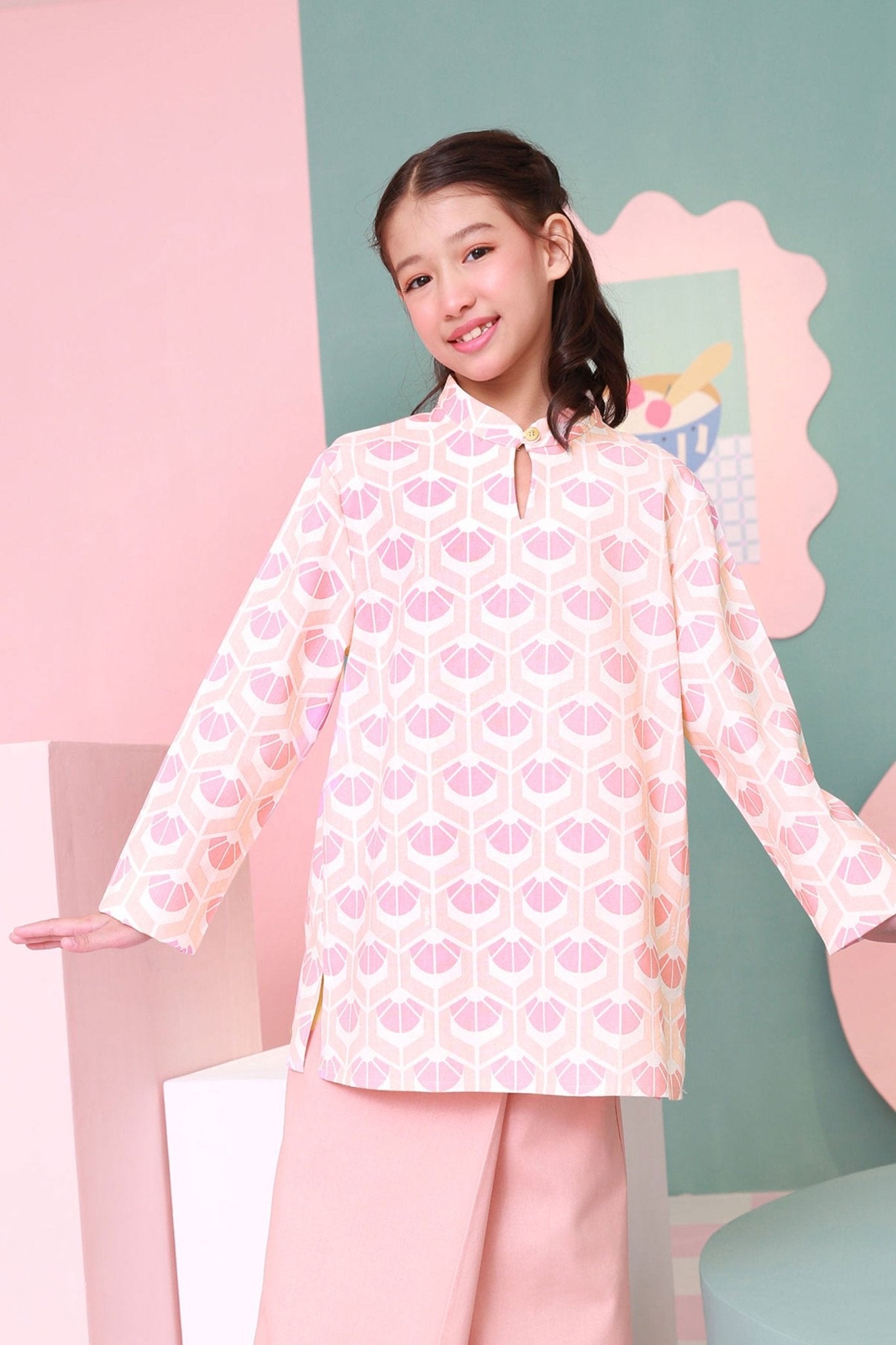 The Nikmat Collection Girl Mandarin Collar Kurung Top Cupcake Print - Umbi