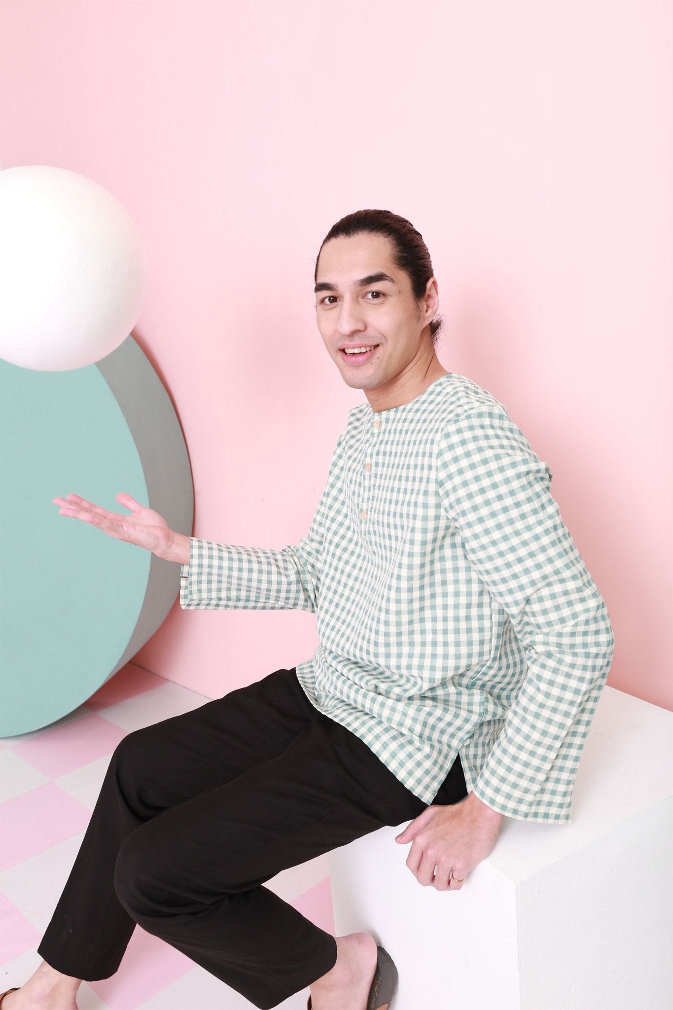The Nikmat Collection Men Kurta Checked Tiffany - Umbi