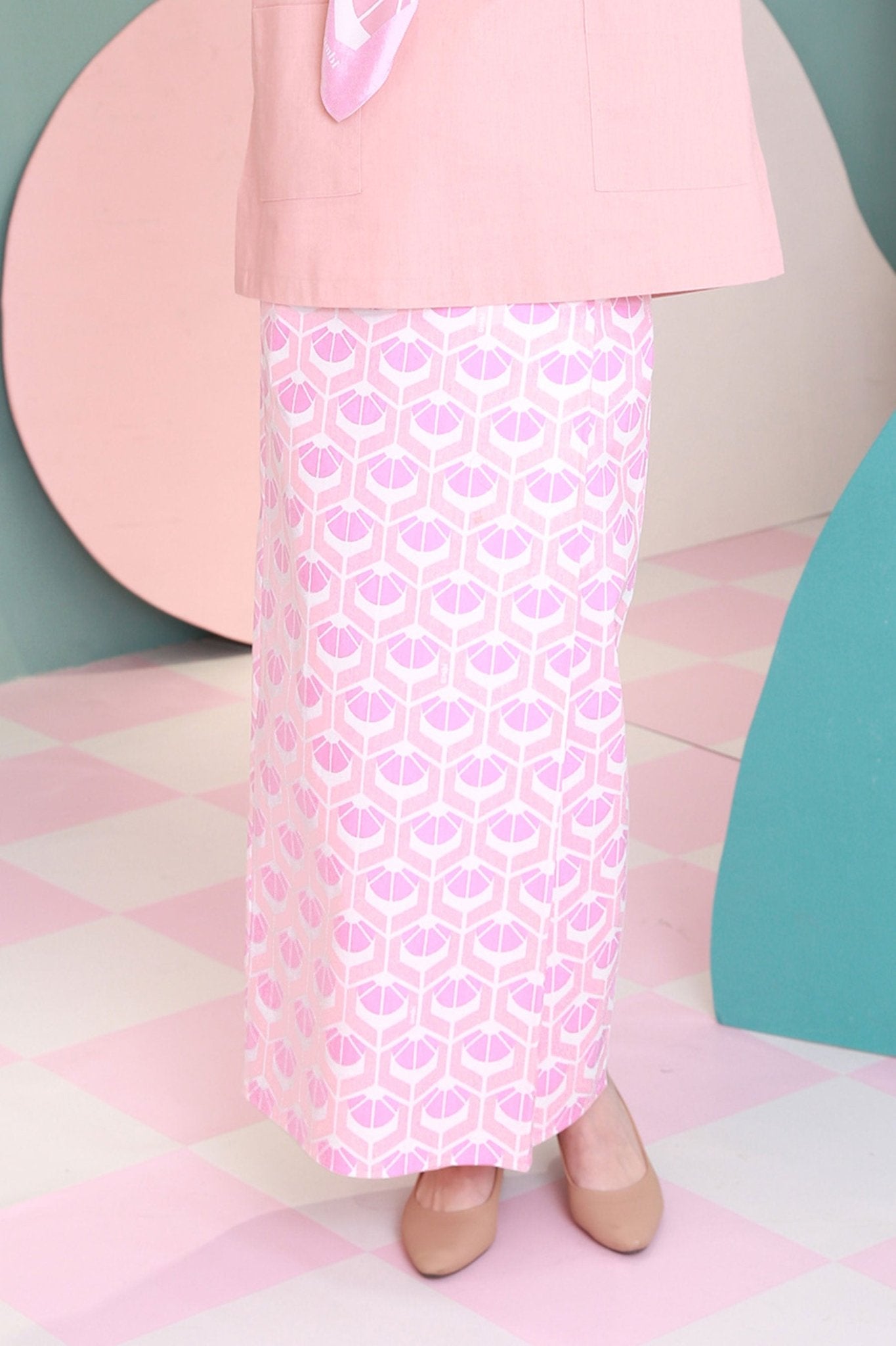 The Nikmat Collection Women Classic Skirt Cupcake Print - Umbi